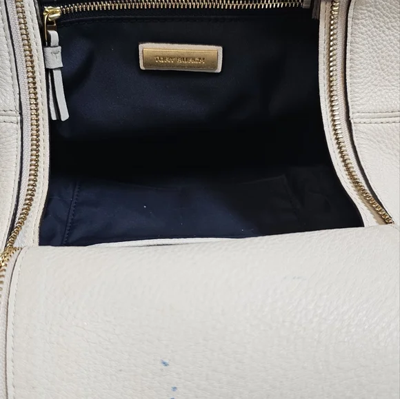 Tory Burch Half-Moon Satchel (pre-loved) - Picture 9 of 10